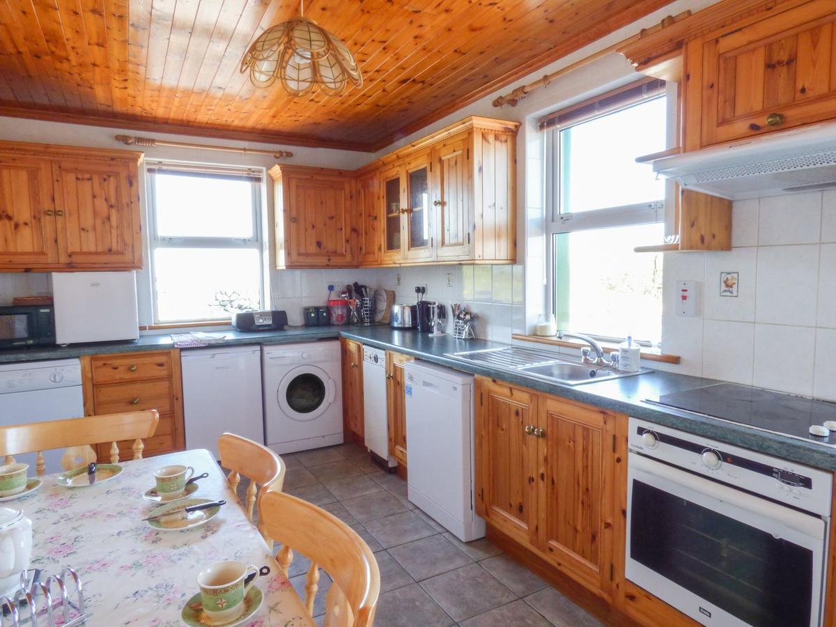 Seaview Cottage Ballyvaughan Ngoại thất bức ảnh